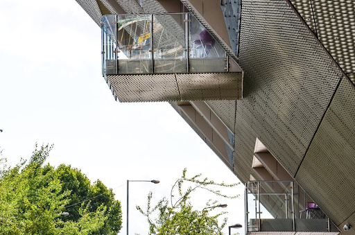 Balcony repair service on a complex in Phoenix